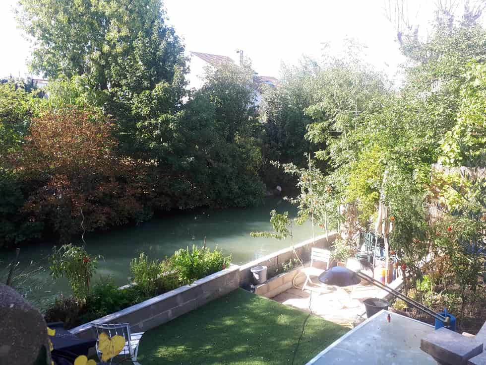 Terrasse privée canal de polangis