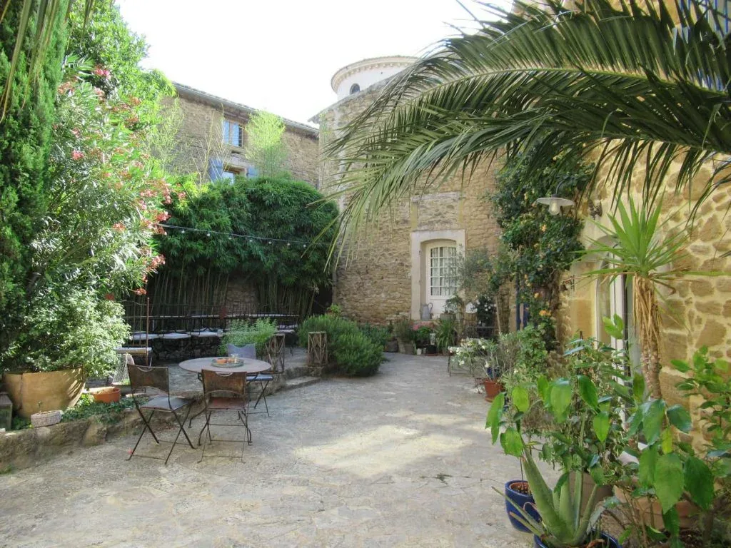 Gîte les aiguières Suze la Rousse